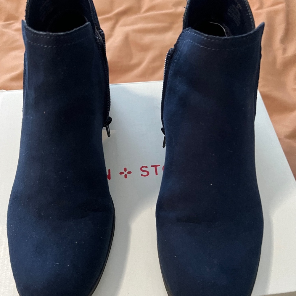 Sun + Stone Cadee Ankle Booties